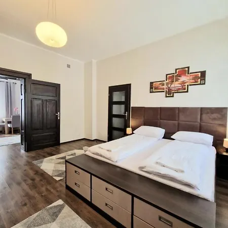 Srodmiescie Apartamento *